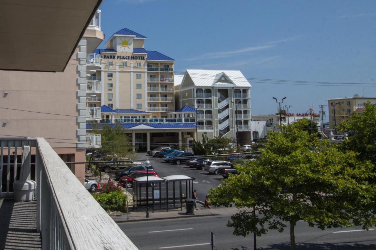 Inntown Motel Ошен Сити Экстерьер фото